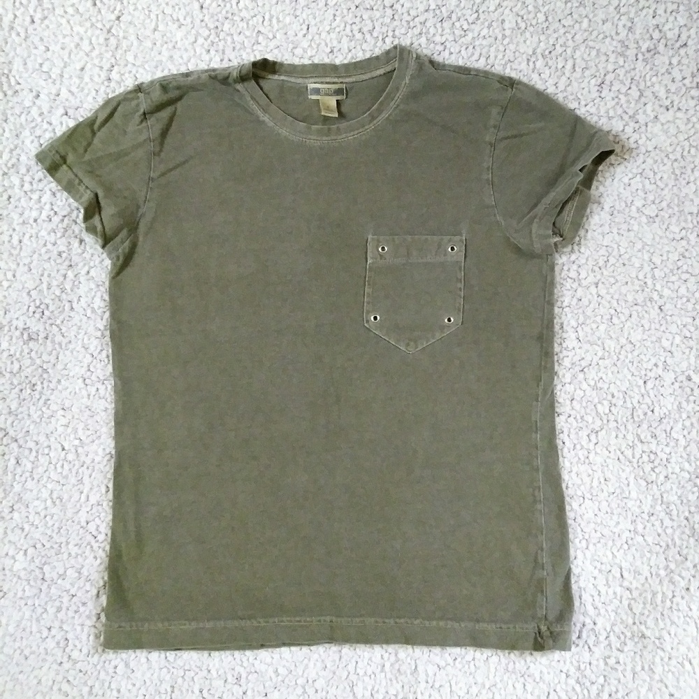 SOLD Vintage Gap Tee with Pocket and Grommets